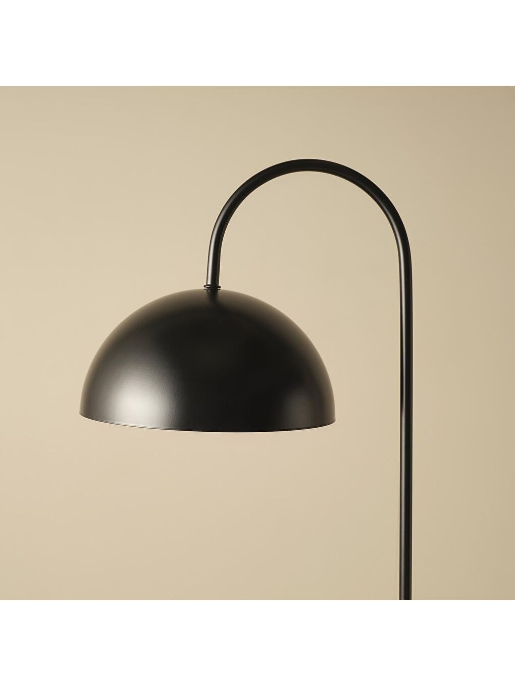 Cena Metal Lambader Siyah-1