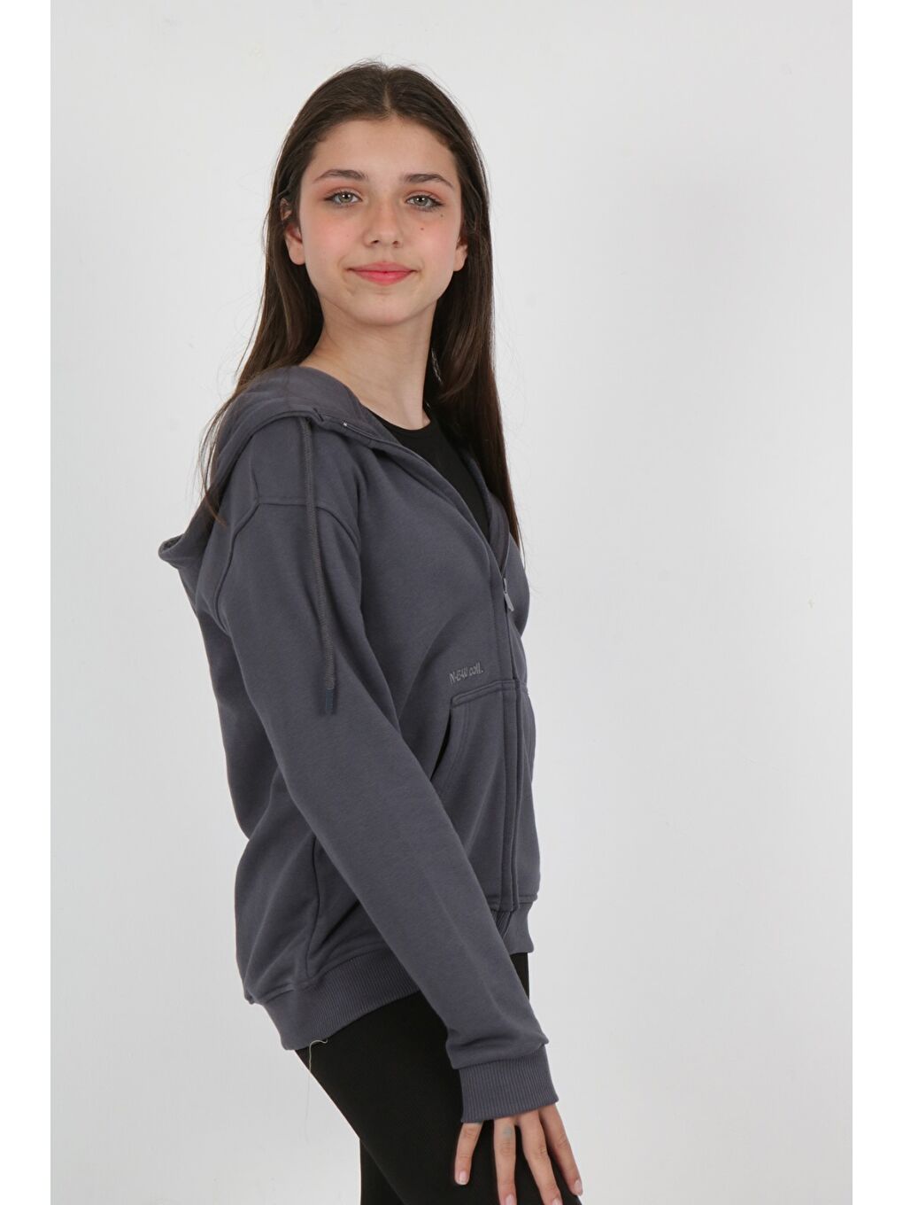 Gri Kız Çocuk Nakışlı Hırka-3