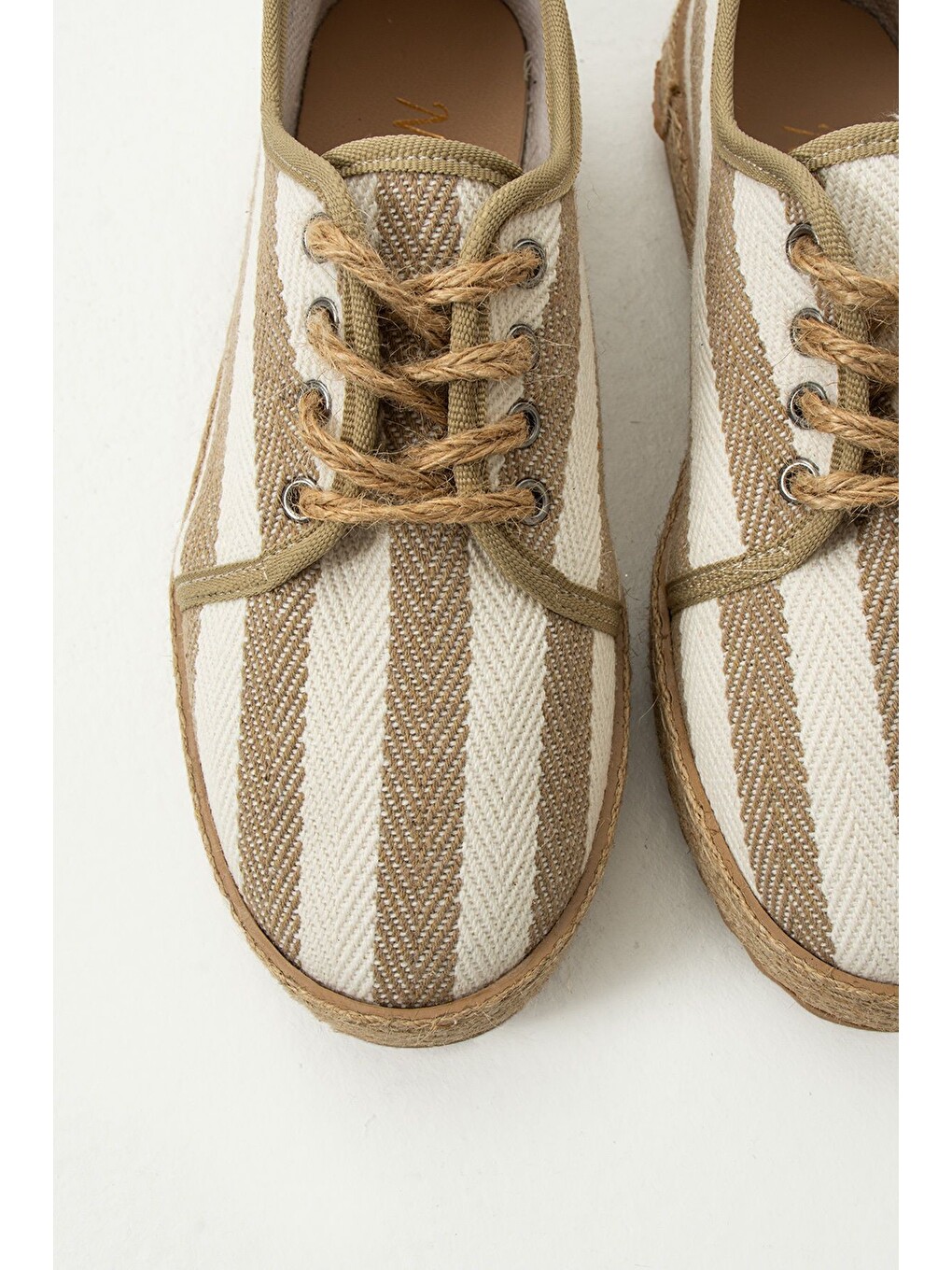 Beyaz Gabriella Hasır Bağcık Detaylı Kadın Espadril Sneaker-3