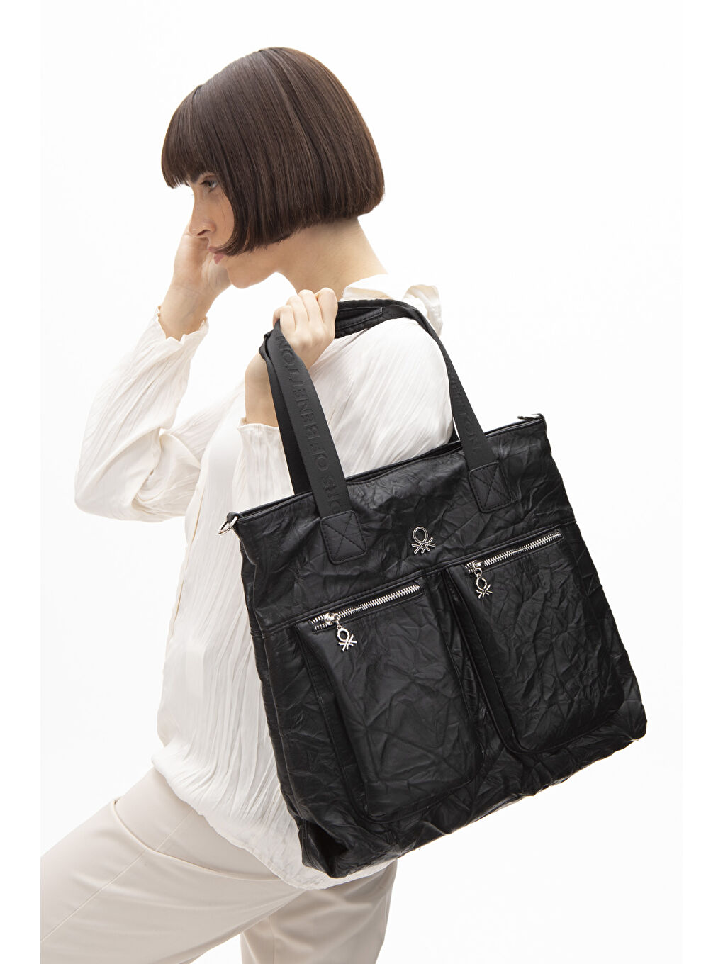 Siyah Kadin Kol Çantasi Si̇yah BNT1472-1