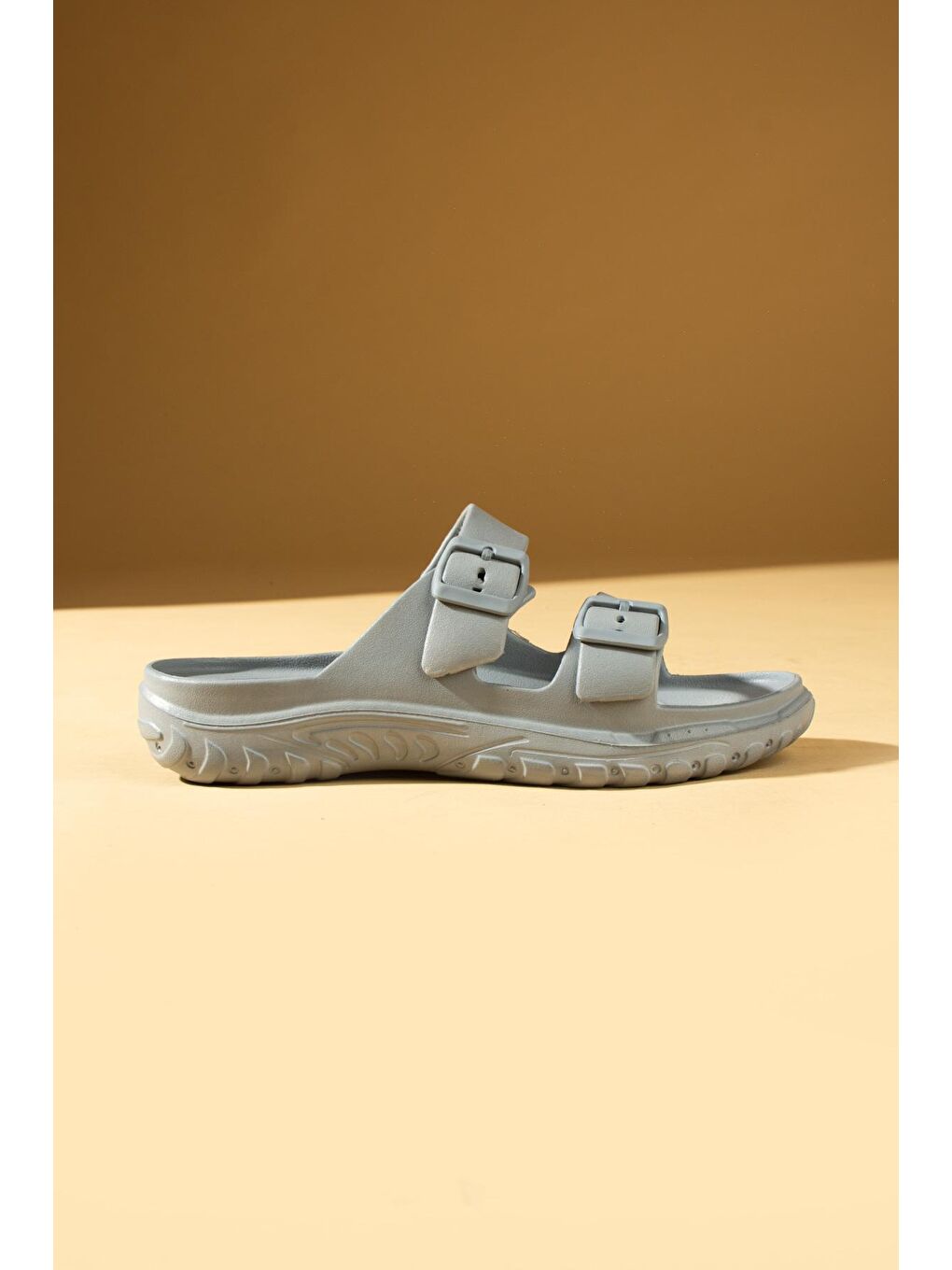 Gri Önü Açık Kaymaz Taban Çift Tokalı Eva Erkek Terlik KY24-110M-1