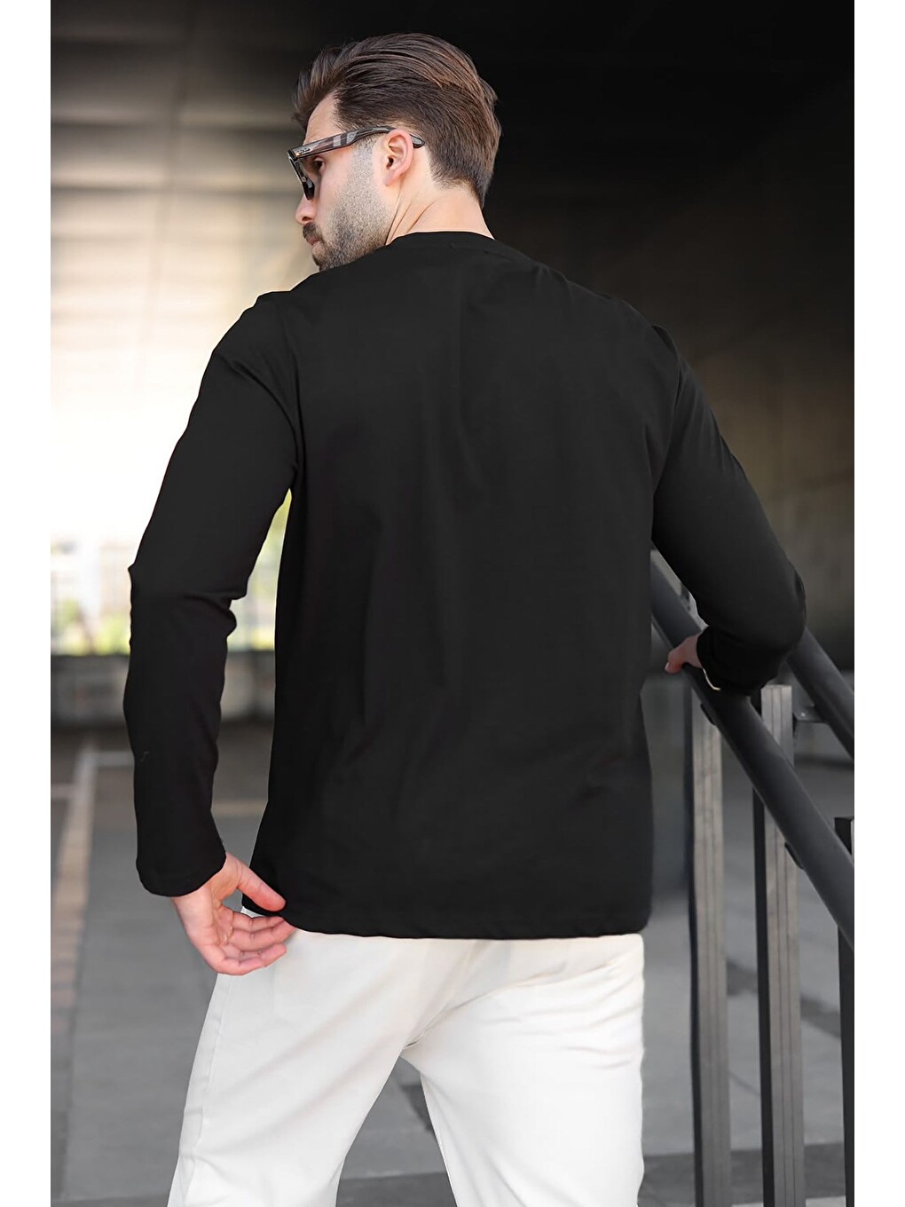 Siyah %100 Pamuklu Slim Fit Erkek Tişört E7187-1