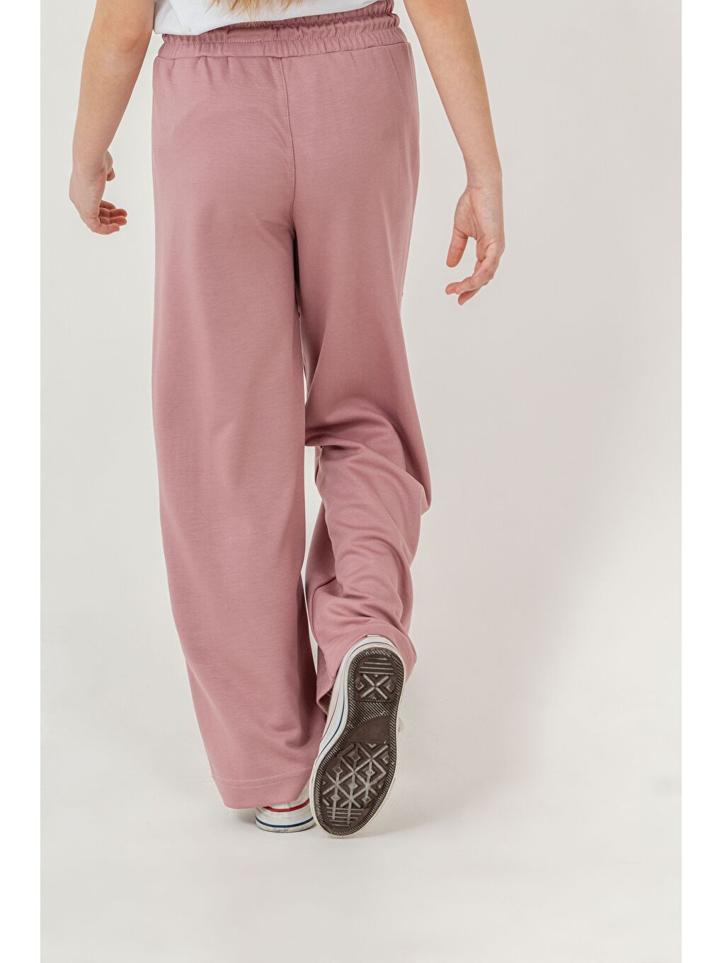 Pembe Sağ Sol Diz Boyu Garnili Biyeli Kız Çocuk Eşofman Altı-4