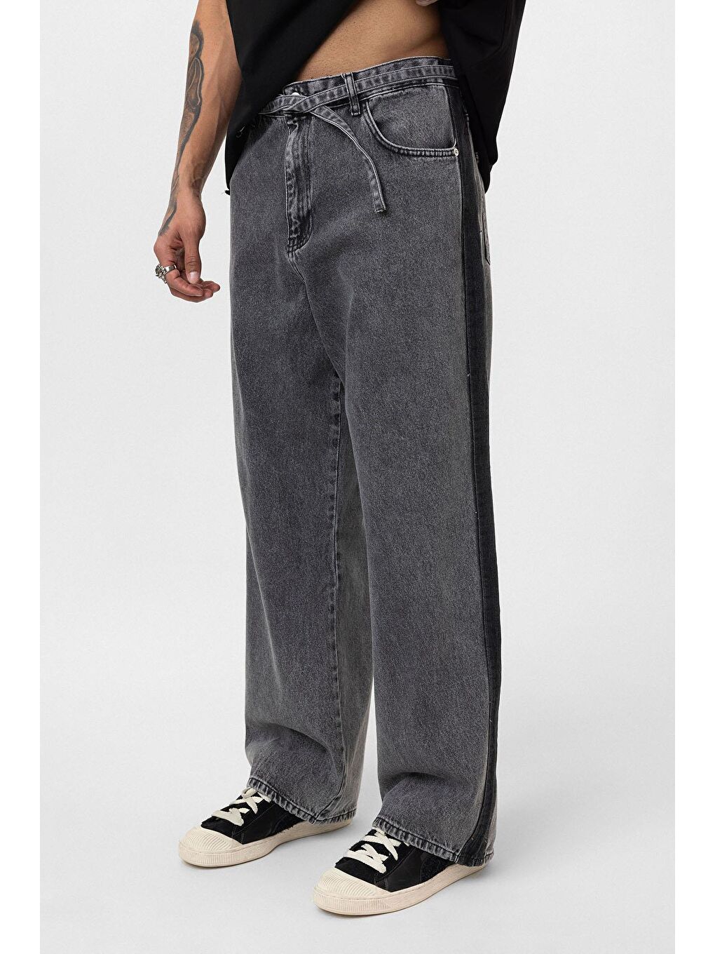 Kemer Detaylı Şeritli Baggy Jean Gri-3