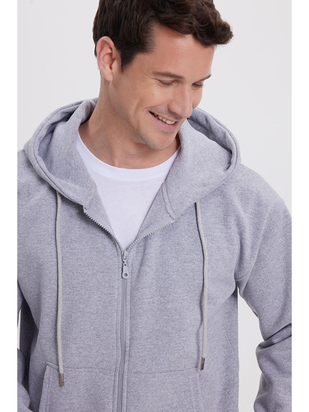 Erkek Relax Fit Rahat Kesim Pamuklu Tam Fermuarlı Kanguru Cepli Sırt Çantalı Gri Sweatshirt-1