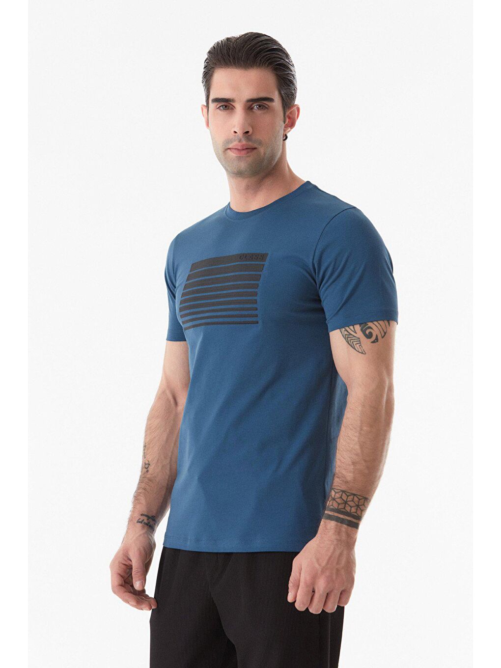 Mavi Baskılı Bisiklet Yaka Tişört
