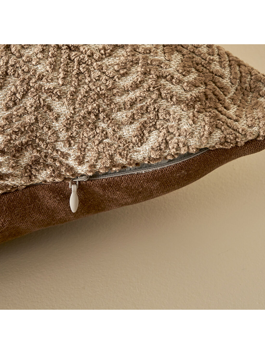 Marseille Kırlent Kahverengi (43x43 cm)-1