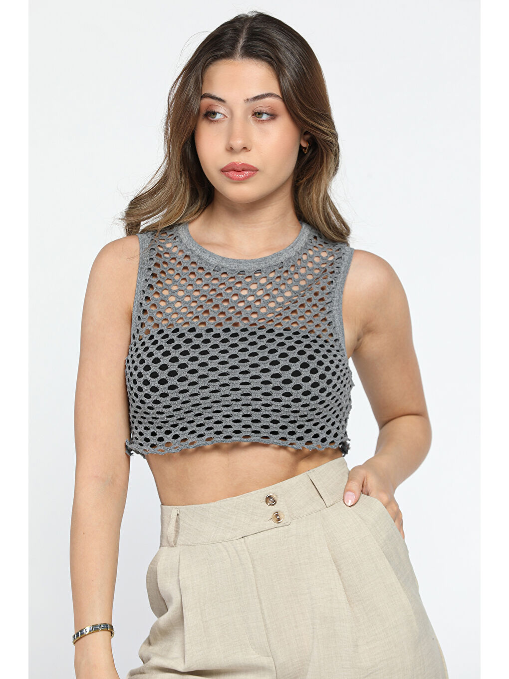 GÜLSELİ Gri Bisiklet Yaka File Kadın Crop Top Örme Süveter - 1