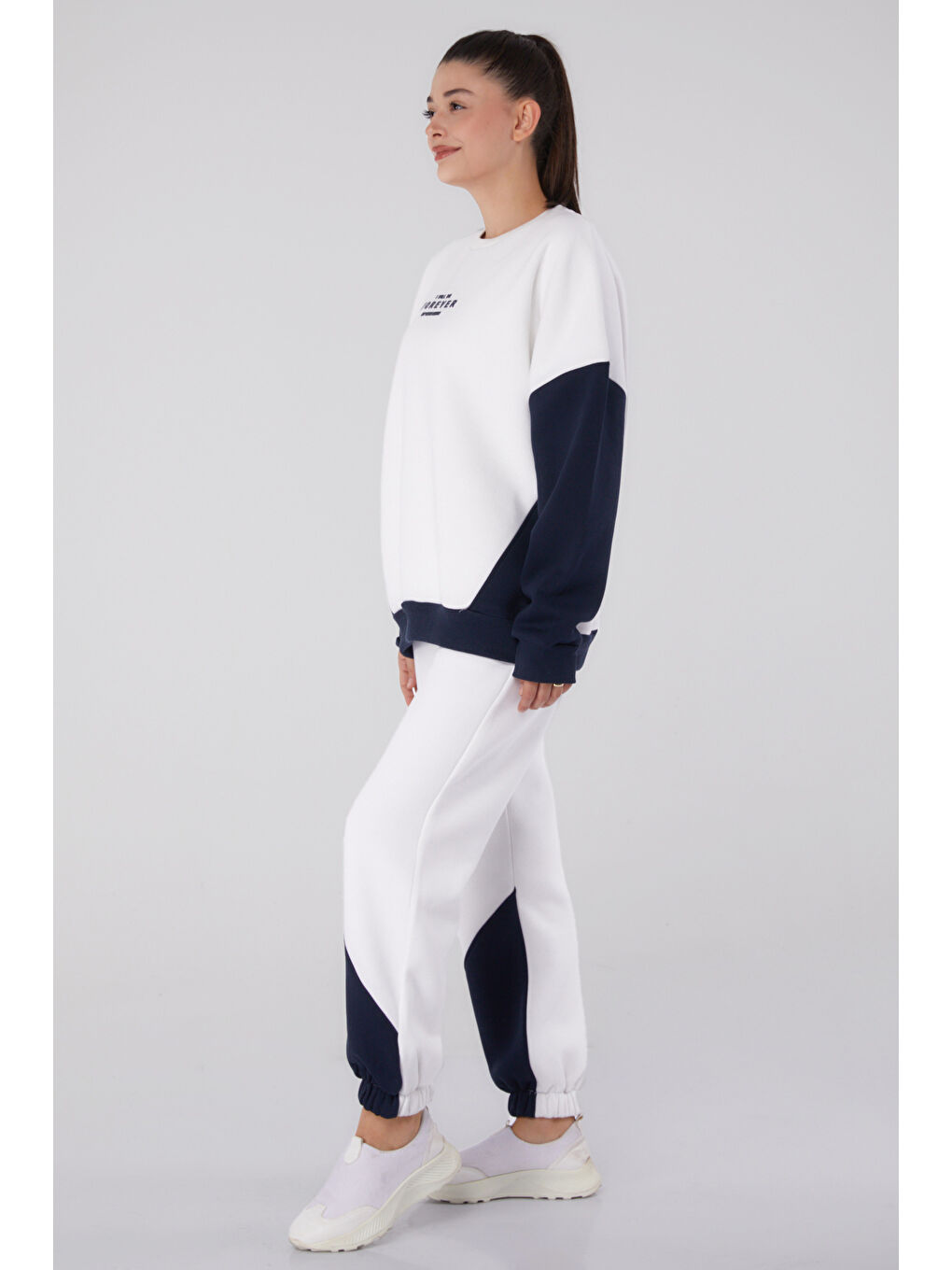 Bisiklet Yaka Kadın Lacivert Garnili Eşofman Takımı - 26277-2