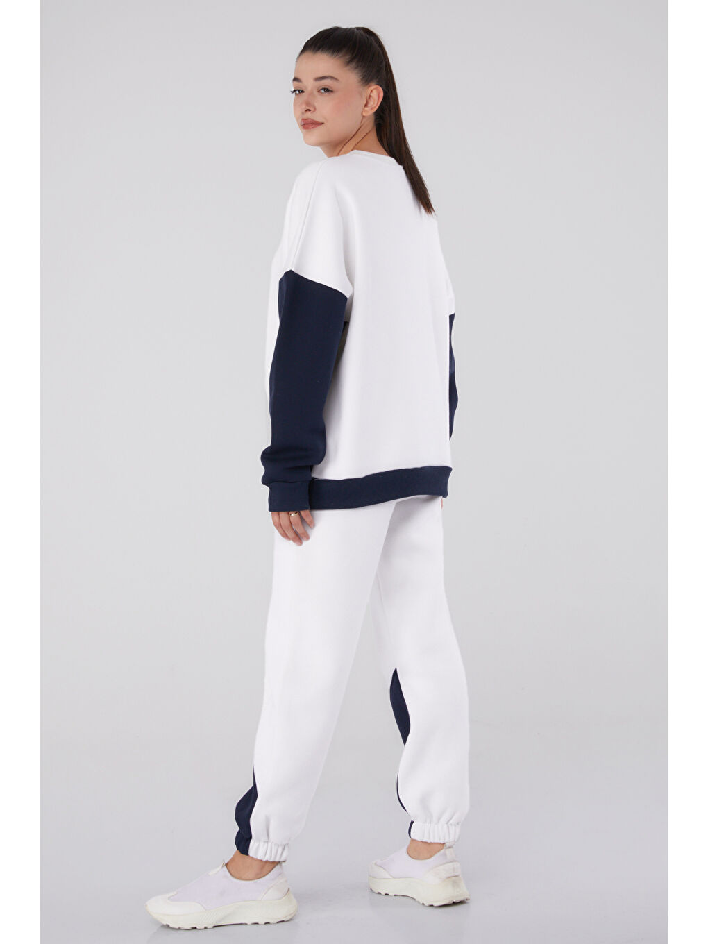 Bisiklet Yaka Kadın Lacivert Garnili Eşofman Takımı - 26277-3