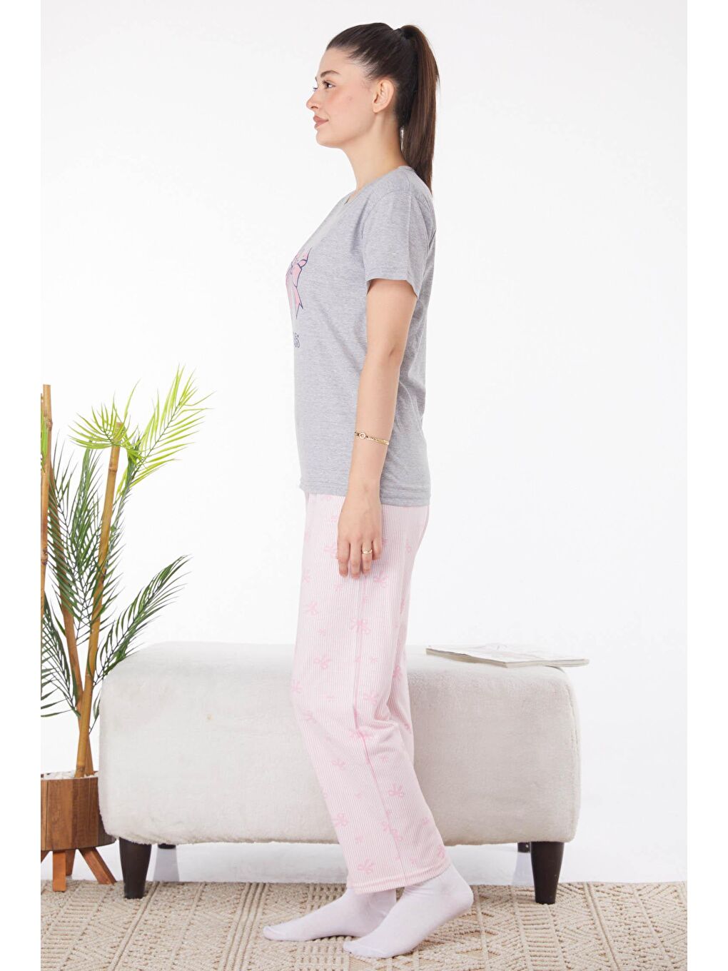 Bisiklet Yaka Kadın Gri Baskılı Pijama Takımı - 25822-3