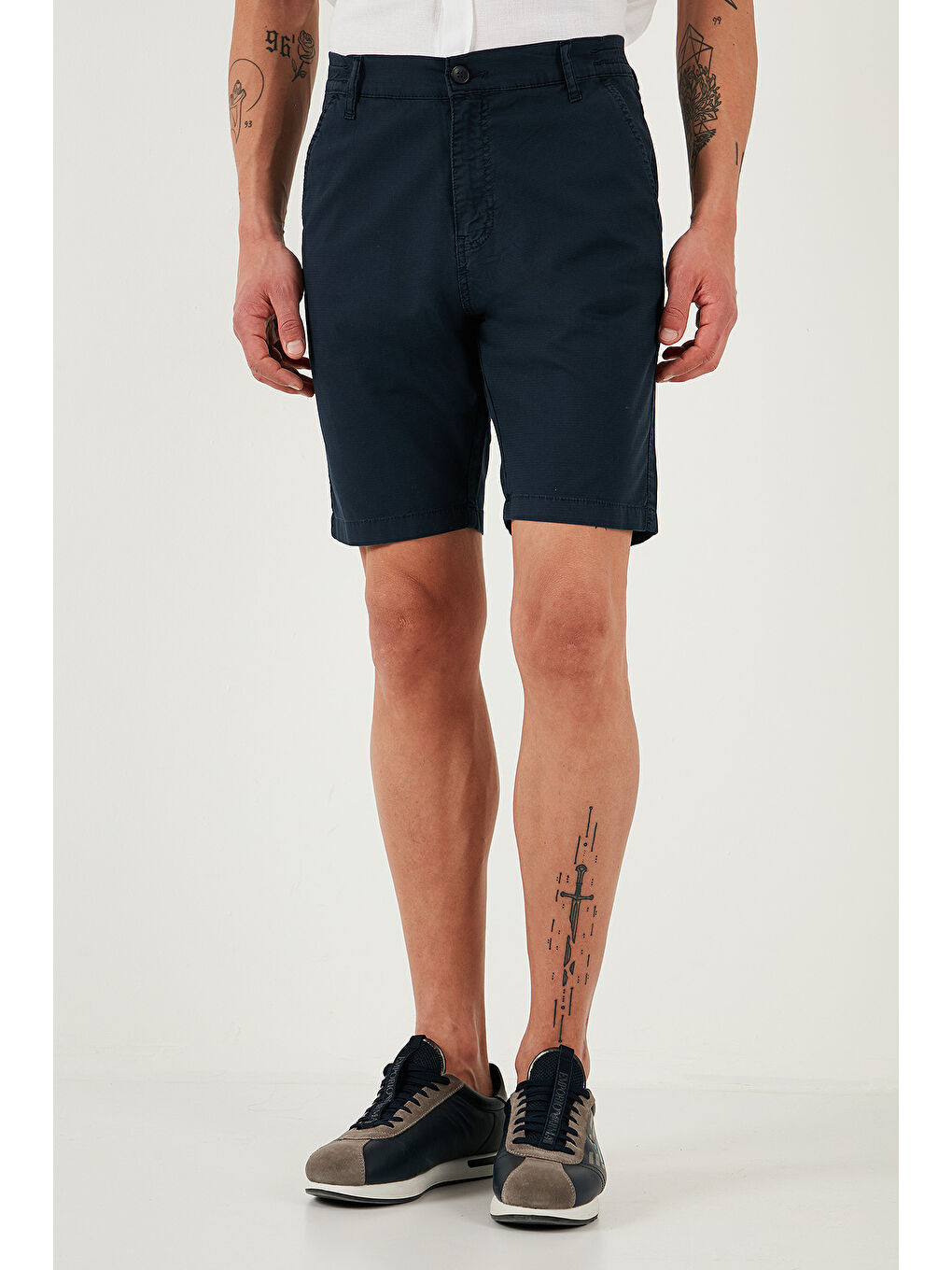 İndigo Pamuklu Slim Tapered Bermuda Şort 4503S67SMILANO-1