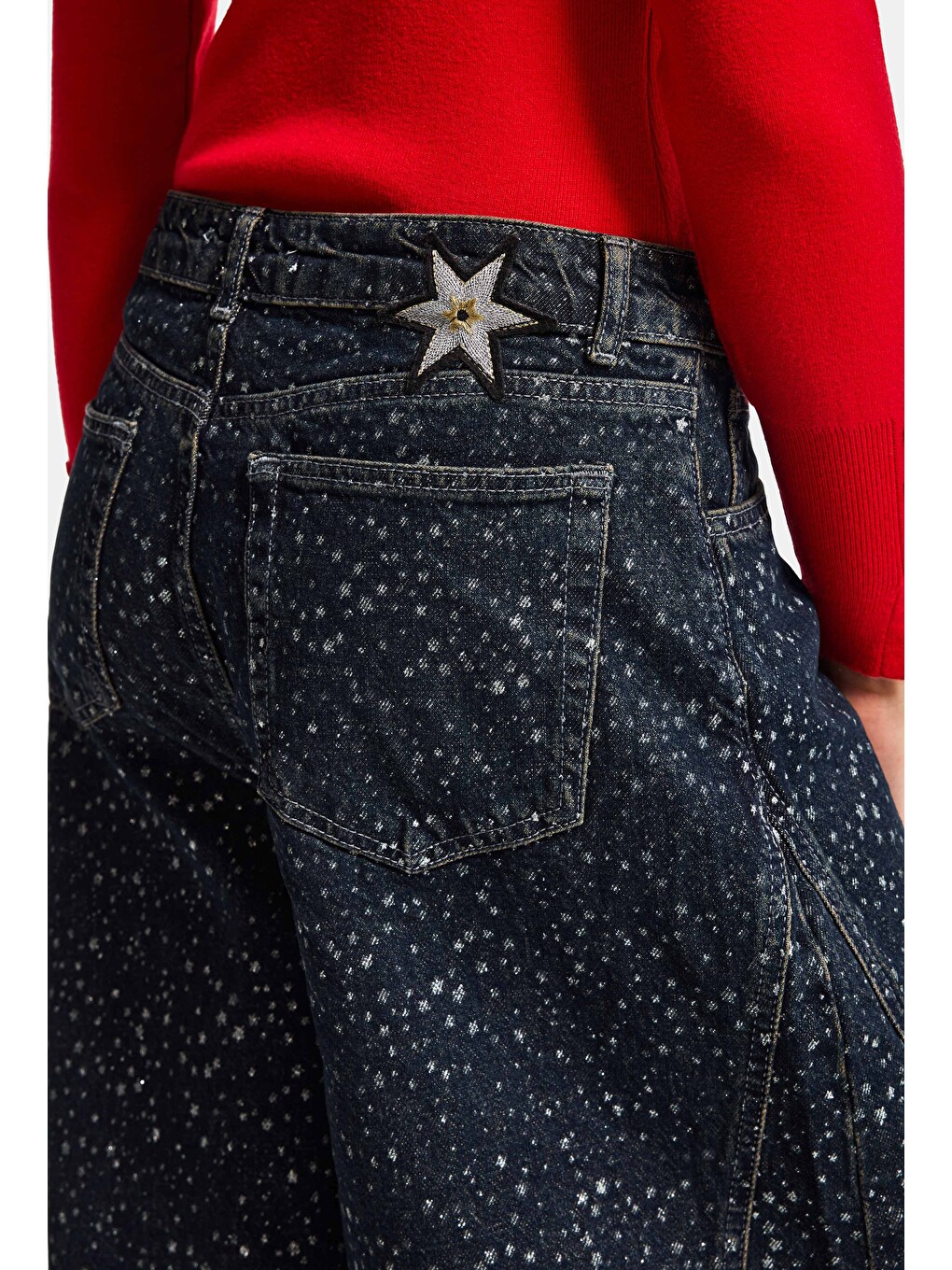 Mavi Kadın Koyu Jean 1w6-8 Baggy Fit Özel Kumaş Aksesuar Detaylı Tasarım Denim Jean-1