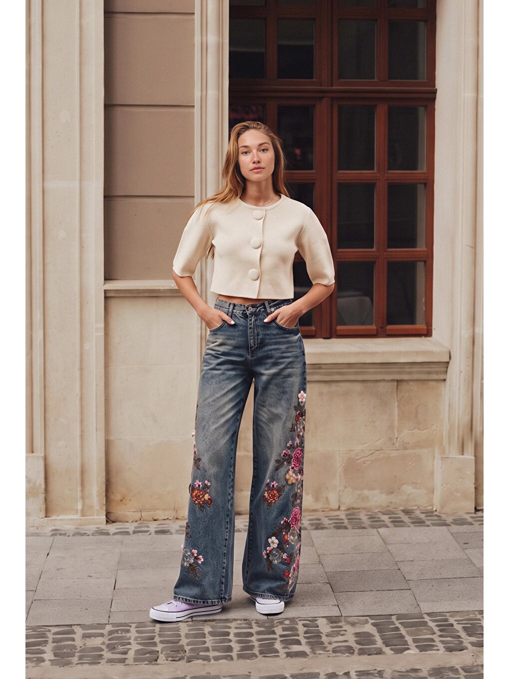 Mavi Kadın Jean Renk 4w6-8 Palazzo Fit Nakış Ve 3d Gül Detaylı Özel Tasarım Denim Jean-2