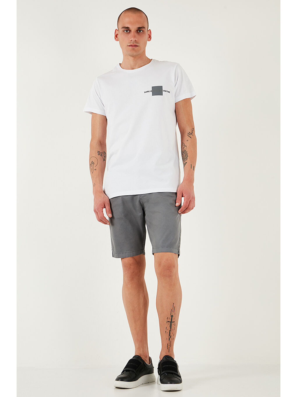 Gri Pamuklu Slim Tapered Bermuda Şort 4503S67SMILANO