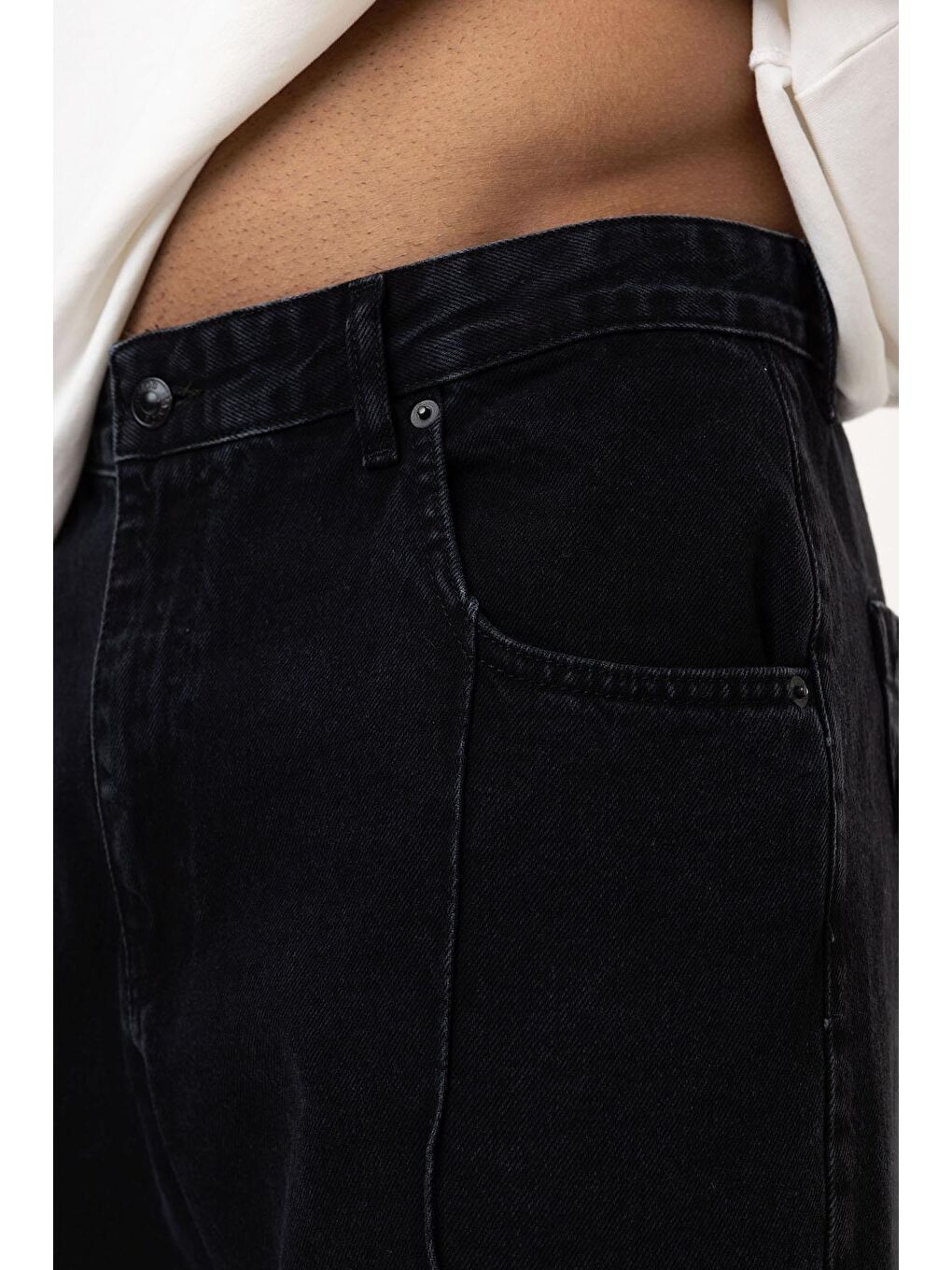 Dikiş Detaylı Relaxed Fit Jean Siyah-4