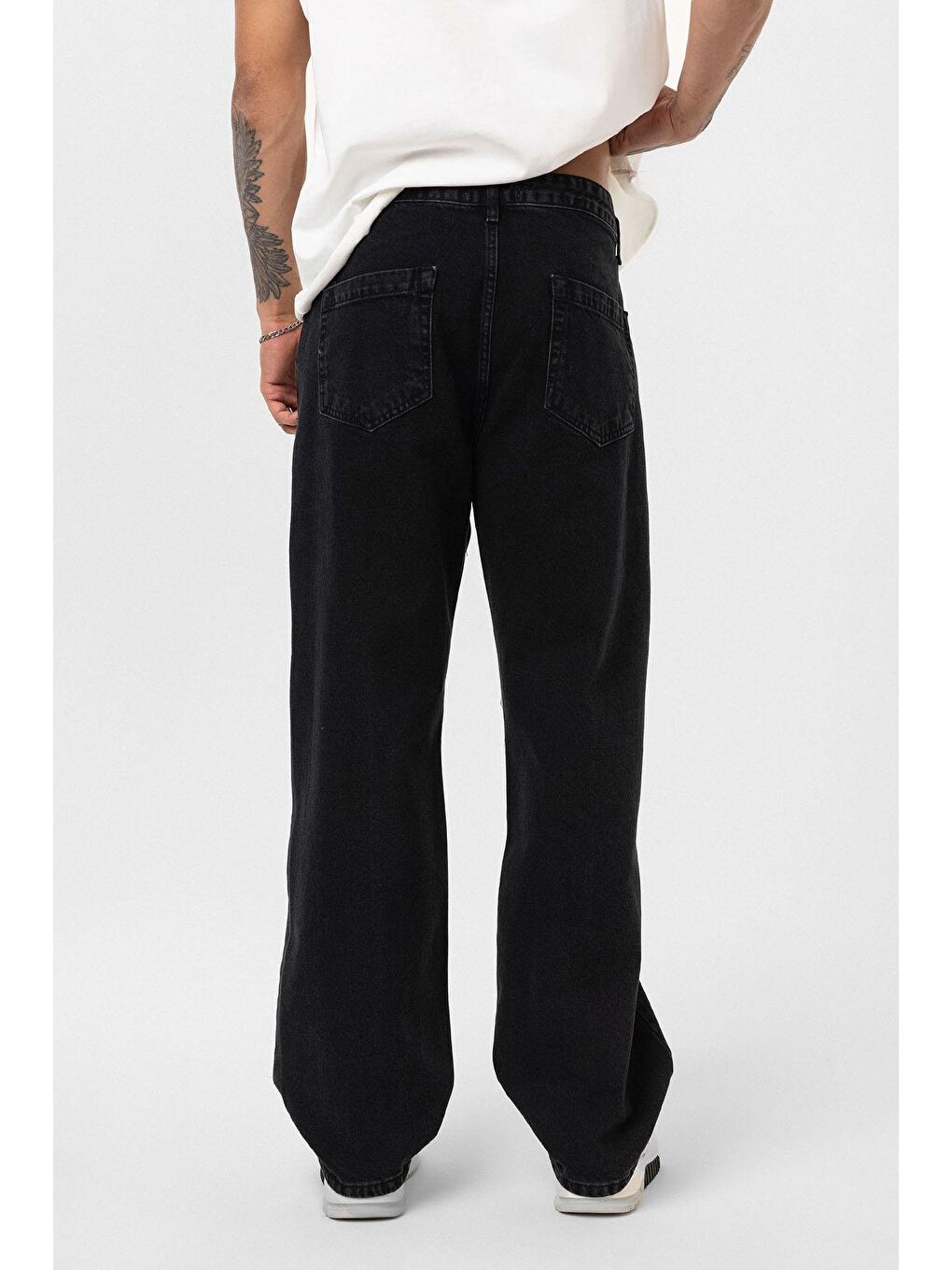 Dikiş Detaylı Relaxed Fit Jean Siyah-5