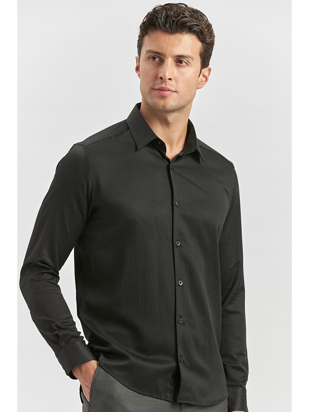 İMZA Siyah Uzun Kol Kendinden Desenli Armürlü 032 Sert Yaka Classic Slim Fit Gömlek 1004245153