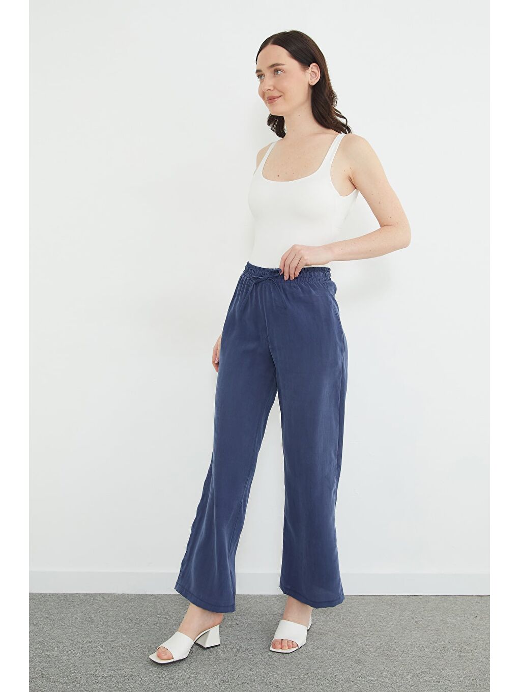 Lacivert Beli Lastikli Cepli Palazzo Pantolon-2