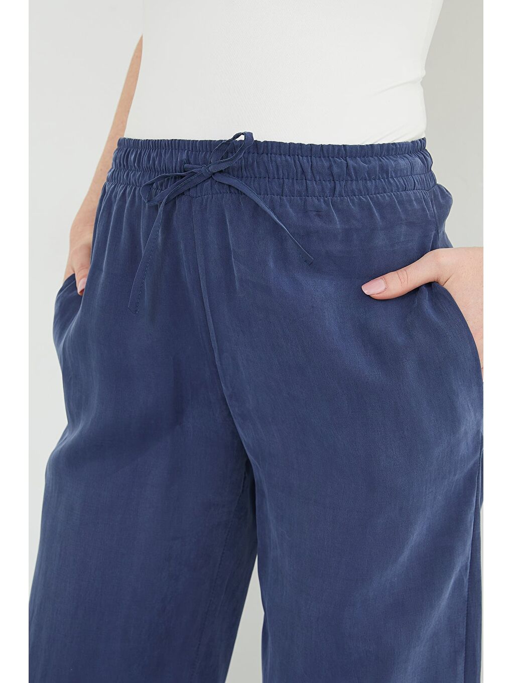 Lacivert Beli Lastikli Cepli Palazzo Pantolon-4