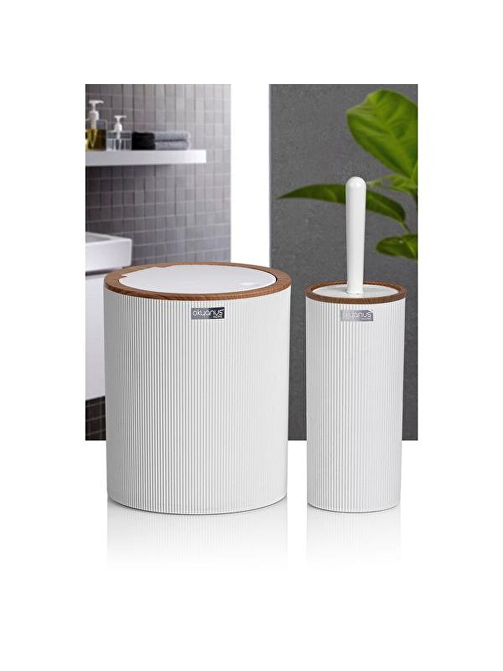 Ahşap Desenli Çizgili Yuvarlak 2'li Banyo Aksesuar Seti - Beyaz