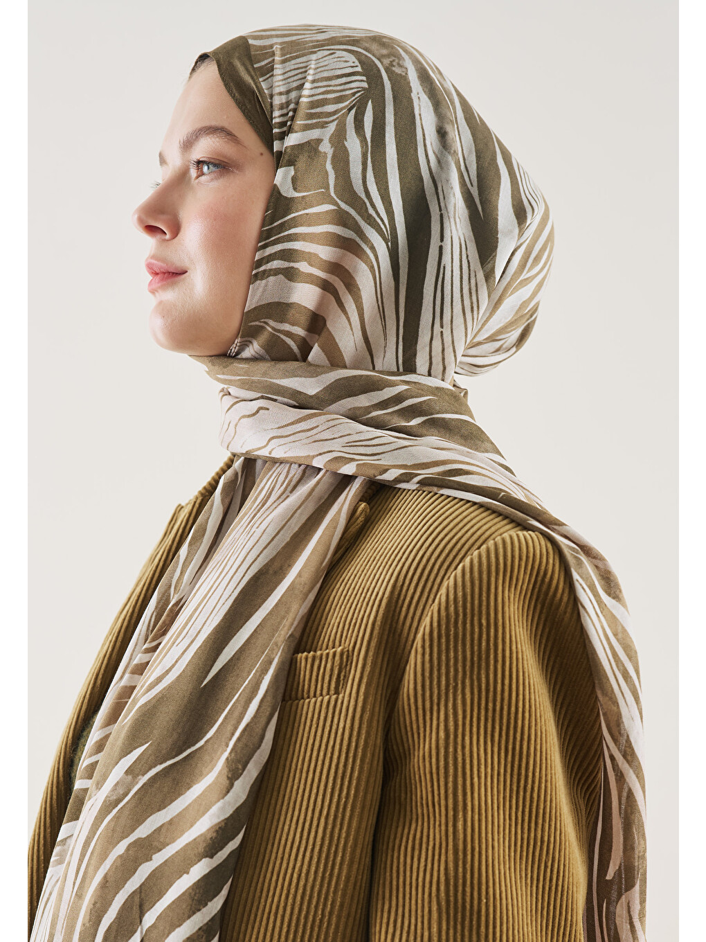 Kahverengi Wild Zebra Desen Rami Şal Camel-3