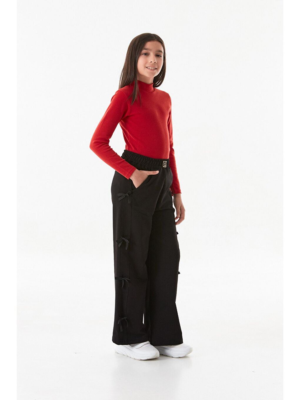 Siyah Kurdele Detaylı Kız Çocuk Pantolon-2