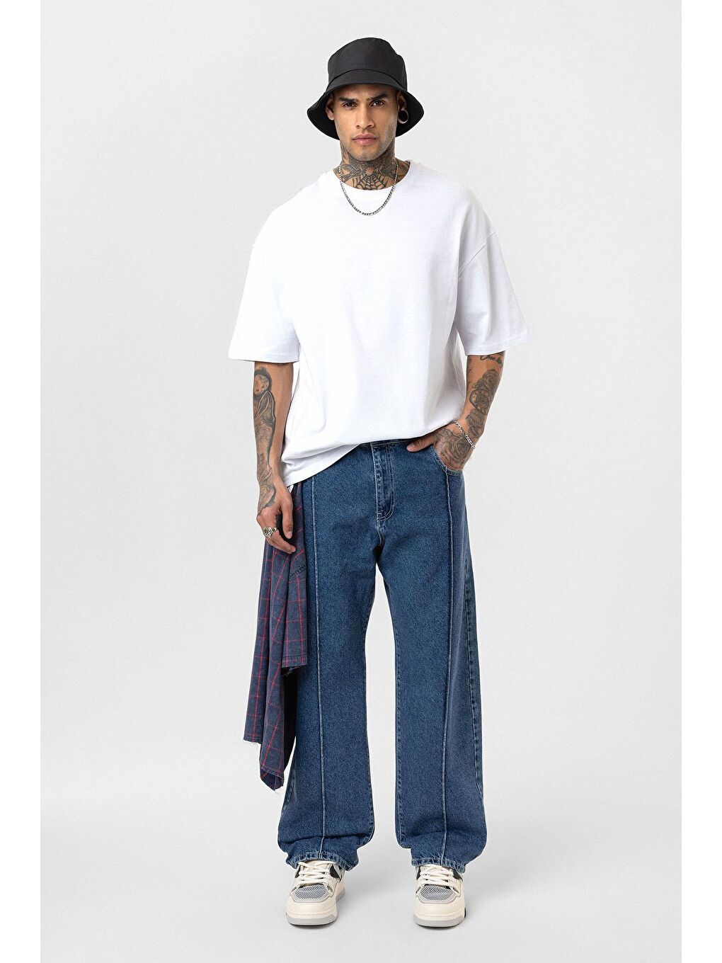 Dikiş Detaylı Relaxed Fit Jean Mavi