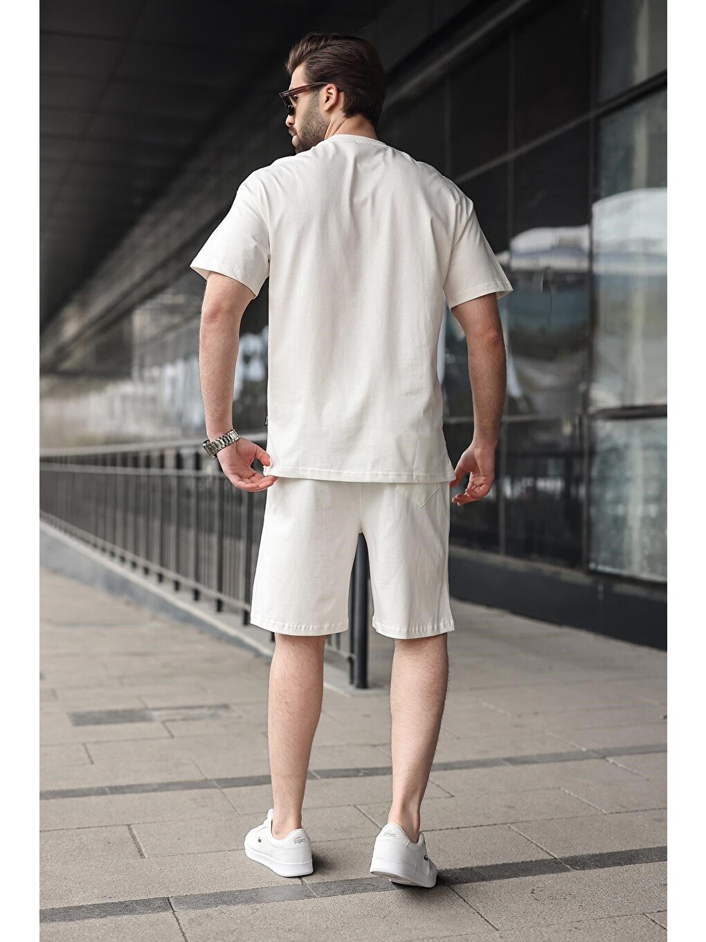 Beyaz Erkek Şort T-shirt Takım E7347-4