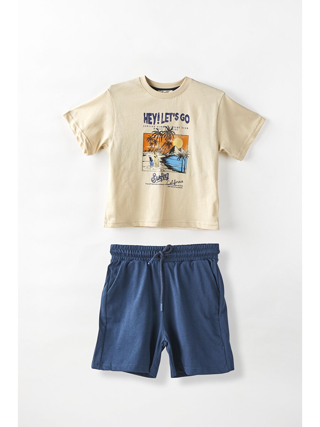 Bej Basic Şortlu Takım