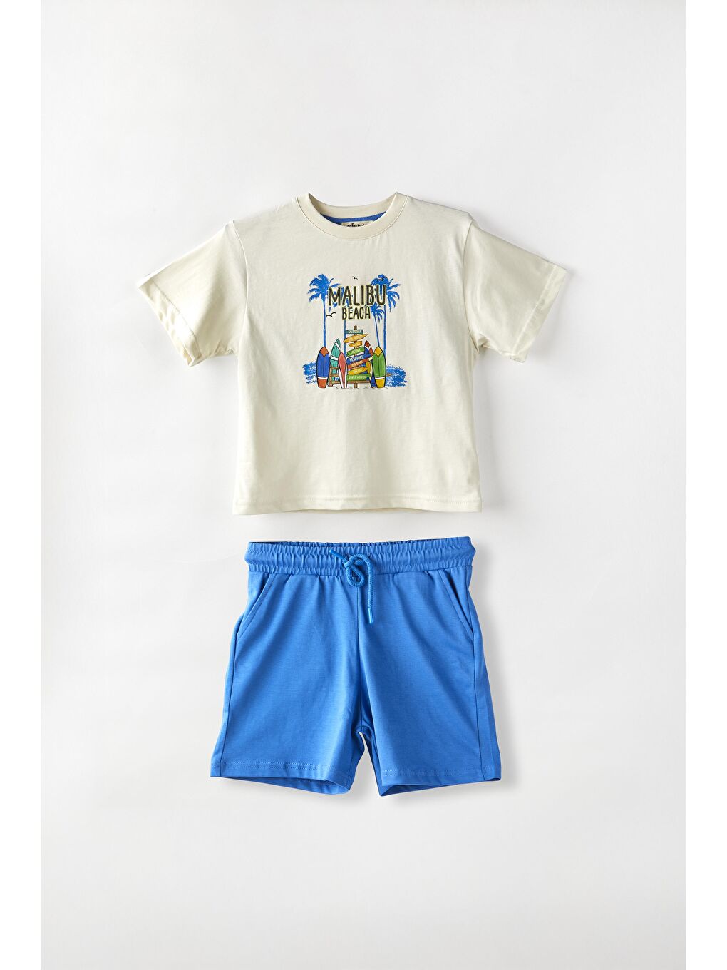 Beyaz Basic Şortlu Takım