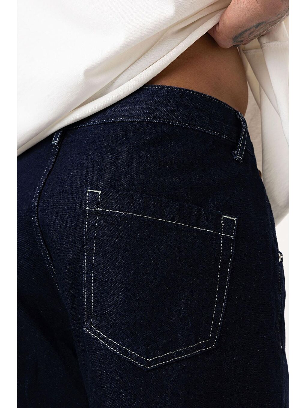 Dikiş Detaylı Relaxed Fit Jean Koyu Mavi-5