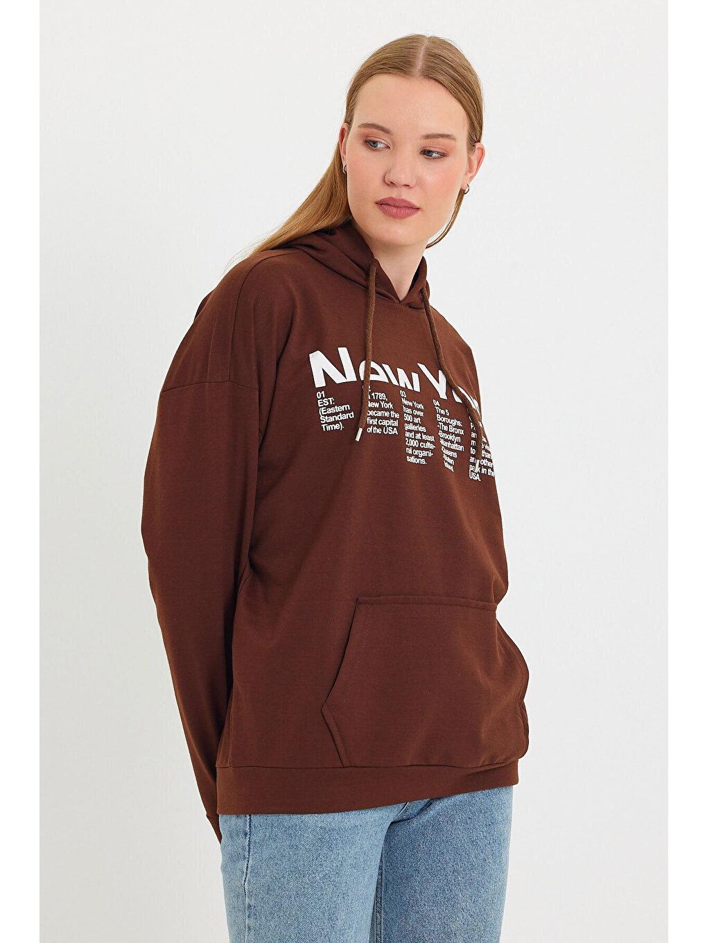 Kahverengi Kadın Kapüşonlu Oversize Fit Newyork Baskılı Sweatshirt SPR23SWK362-1