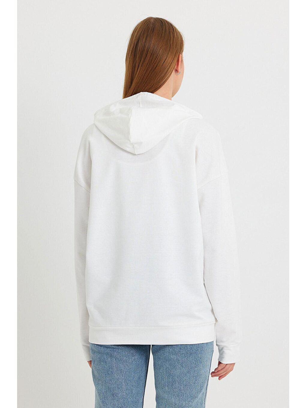 Ekru Kadın Kapüşonlu Oversize Fit Newyork Baskılı Sweatshirt SPR23SWK362-4