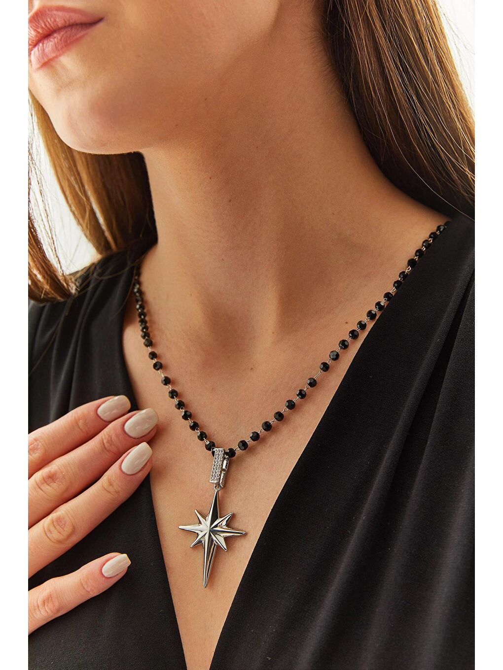 Gri Kadın Aksesuar Çelik Kuzey Yıldızlı Boncuk Zincirli Kolye-1