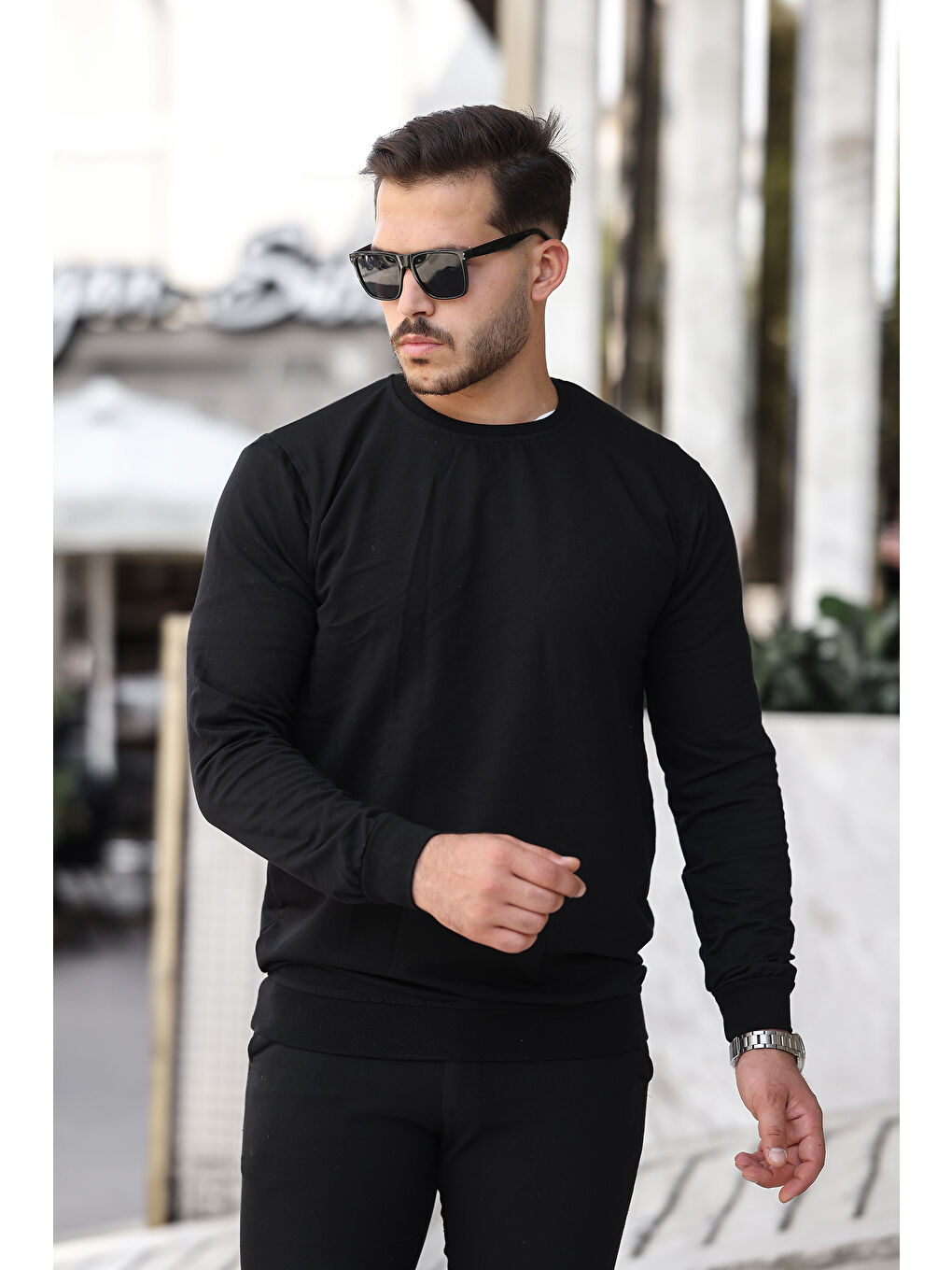 comstar Siyah Slim Fit Sweatshirt