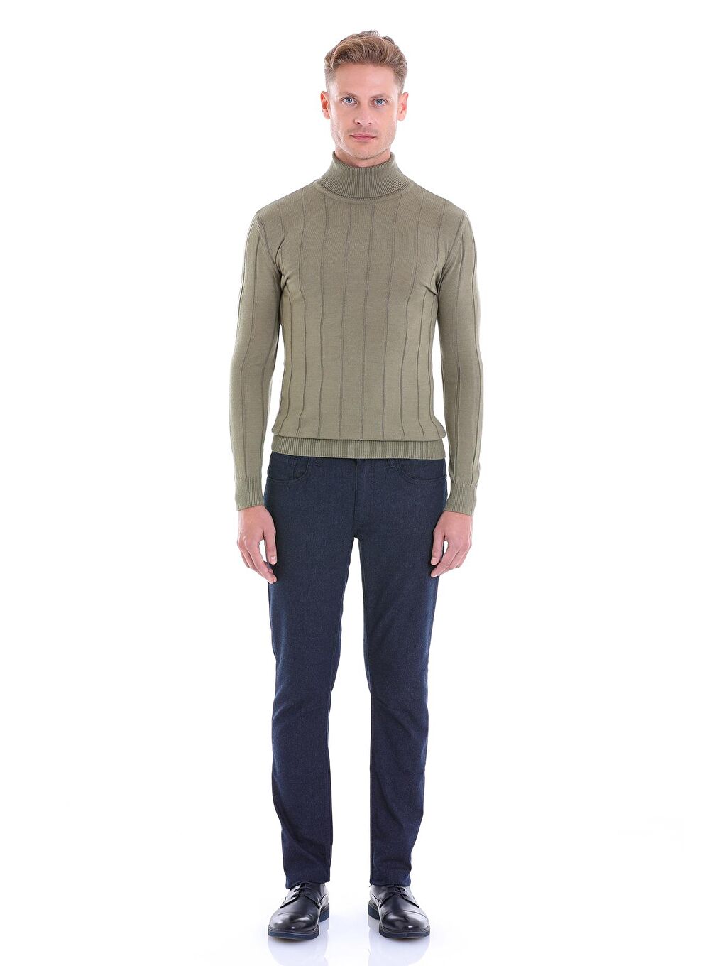 Yeşil Comfort Fit Fitilli Balıkçı Yaka Yünlü Kazak-3