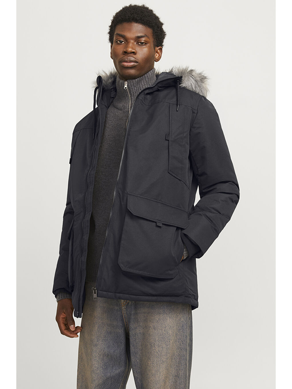 Jack & Jones Siyah Essentials Jjeconstruct Regular Fit Çıkarılabilir Kapüşonlu Erkek Mont 12258406