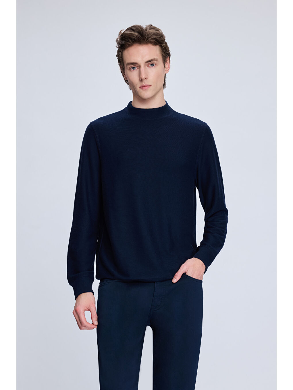 Lacivert Regular Fit Jakarlı Yarım Balıkçı Yaka Sweatshirt