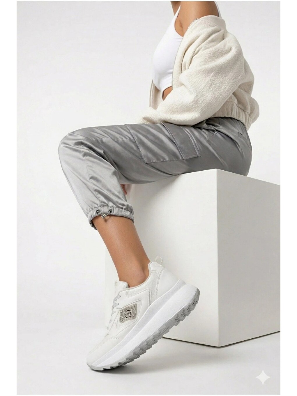 Beyaz Taşlı Işıltılı Trend 5 Cm Platform Kadın Sneaker Kalın Taban Spor Ayakkabı-1