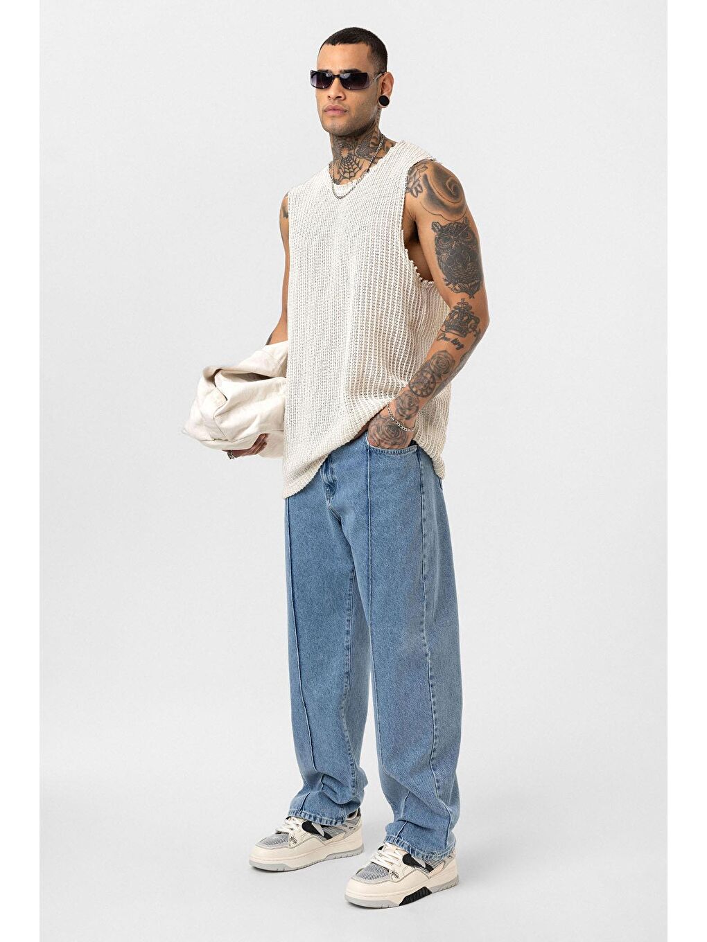 Dikiş Detaylı Relaxed Fit Jean Açık Mavi Melanj