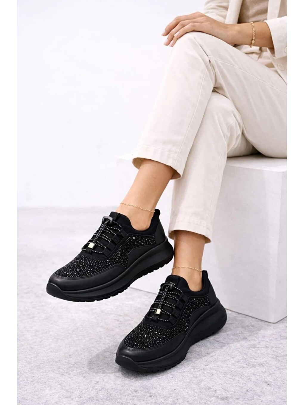 Siyah Kadın Taş İşlemeli Akıllı Bağcıklı Sneaker Kalın Taban Spor Ayakkabı-5