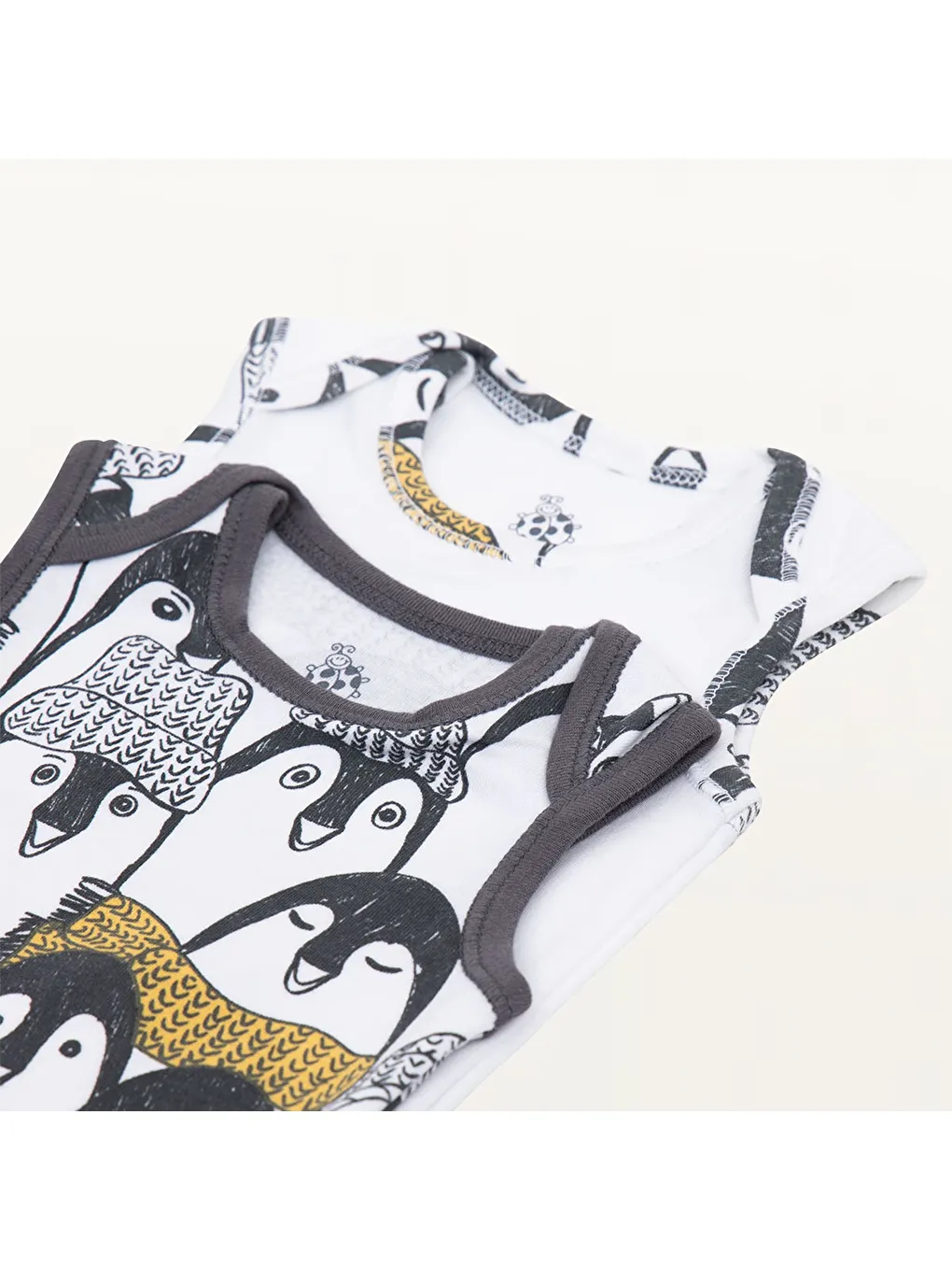 Pingu 2'li Bebek Zıbın Kolsuz Organik Beyaz-Antrasit-1