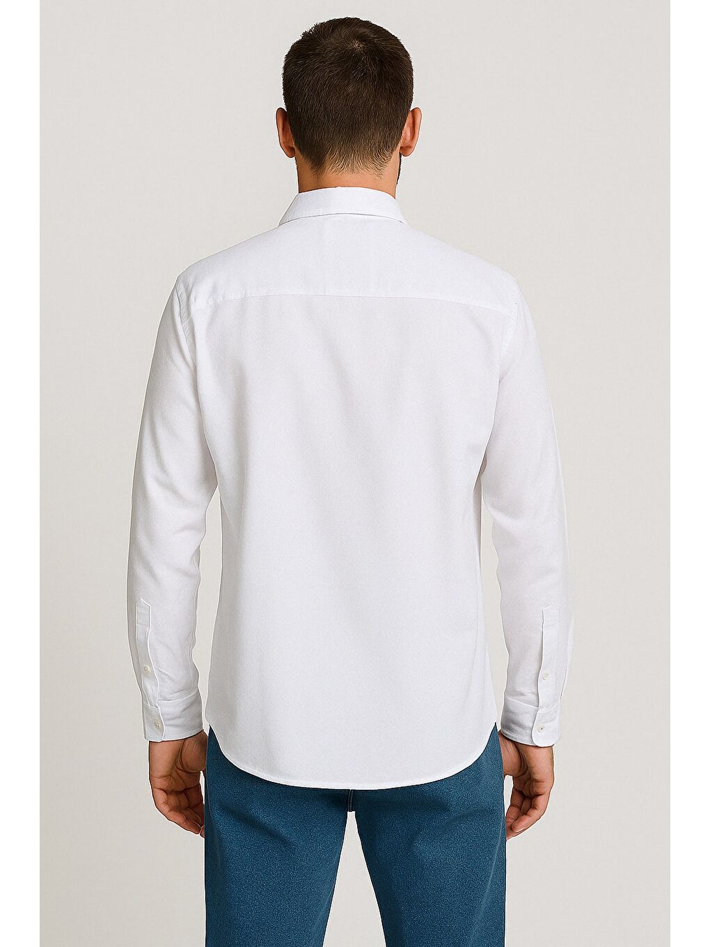 Beyaz Çift Cepli Erkek Uzun Kol Gömlek-1