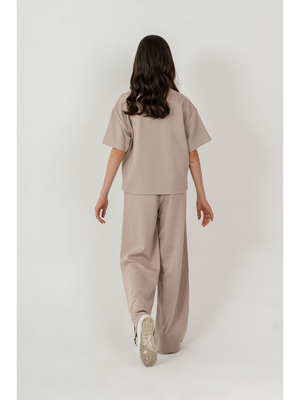 Bej Fairy Light Nakışlı Alt Sağ Sol Bacak Garnili Kız Çocuk Alt Üst Eşofman Takımı-4