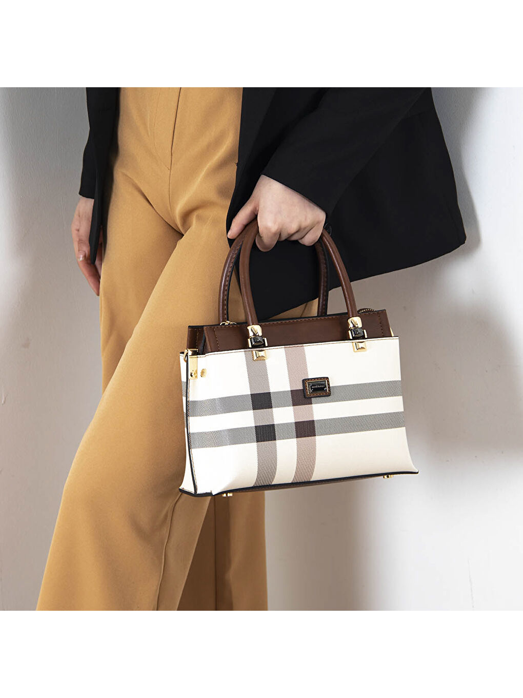 Kahverengi Kadın Omuz Çantası 826-41949 BAYAN ÇANTASI MK48 KREM-MAT TABA-1