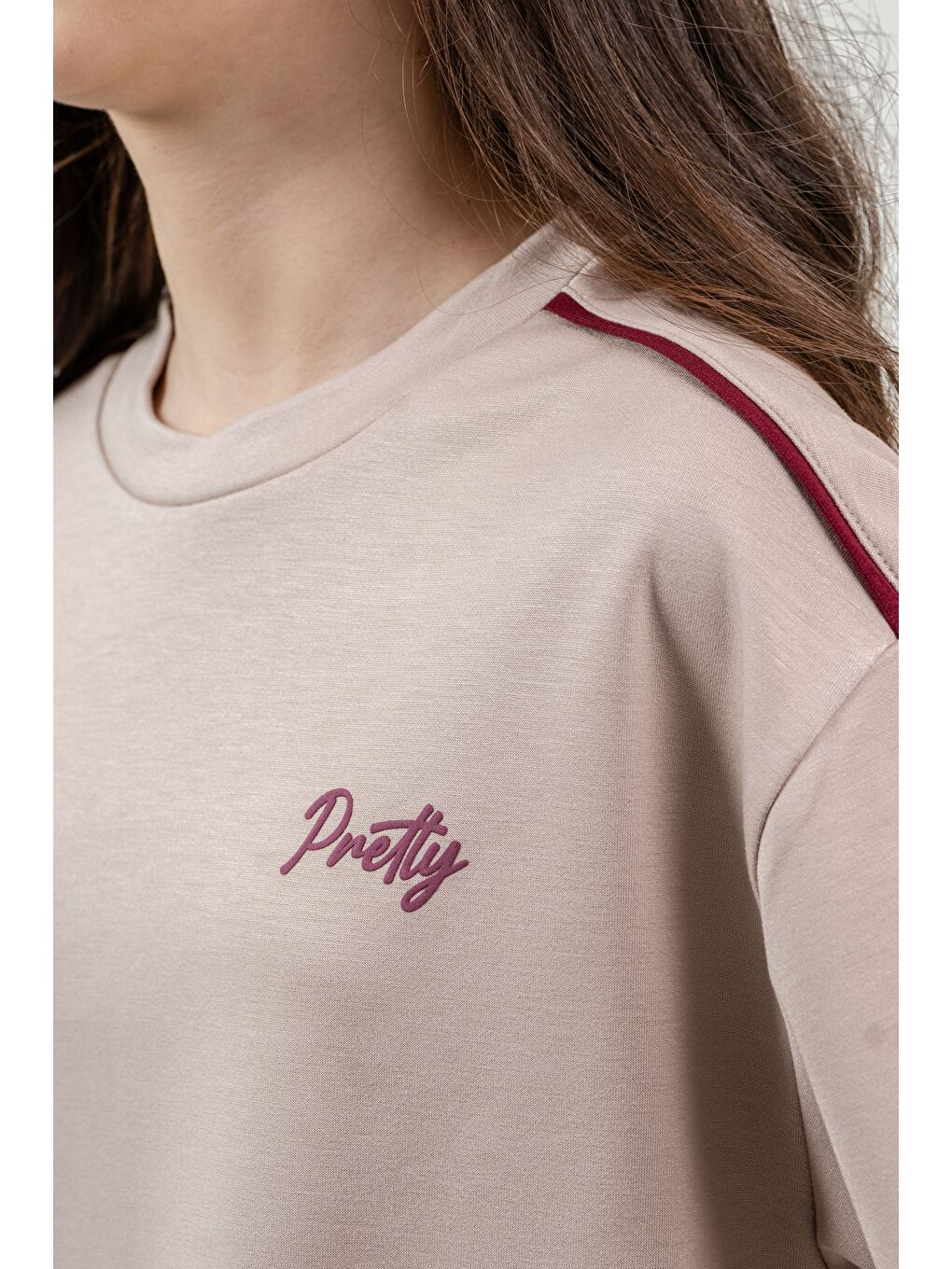 Bej Pretty Nakışlı Üst Omuz Biyeli Alt Sağ Sol Biyeli Sol Bacak Nakışlı Kız Çocuk Alt Üst Eşofman Takımı-4