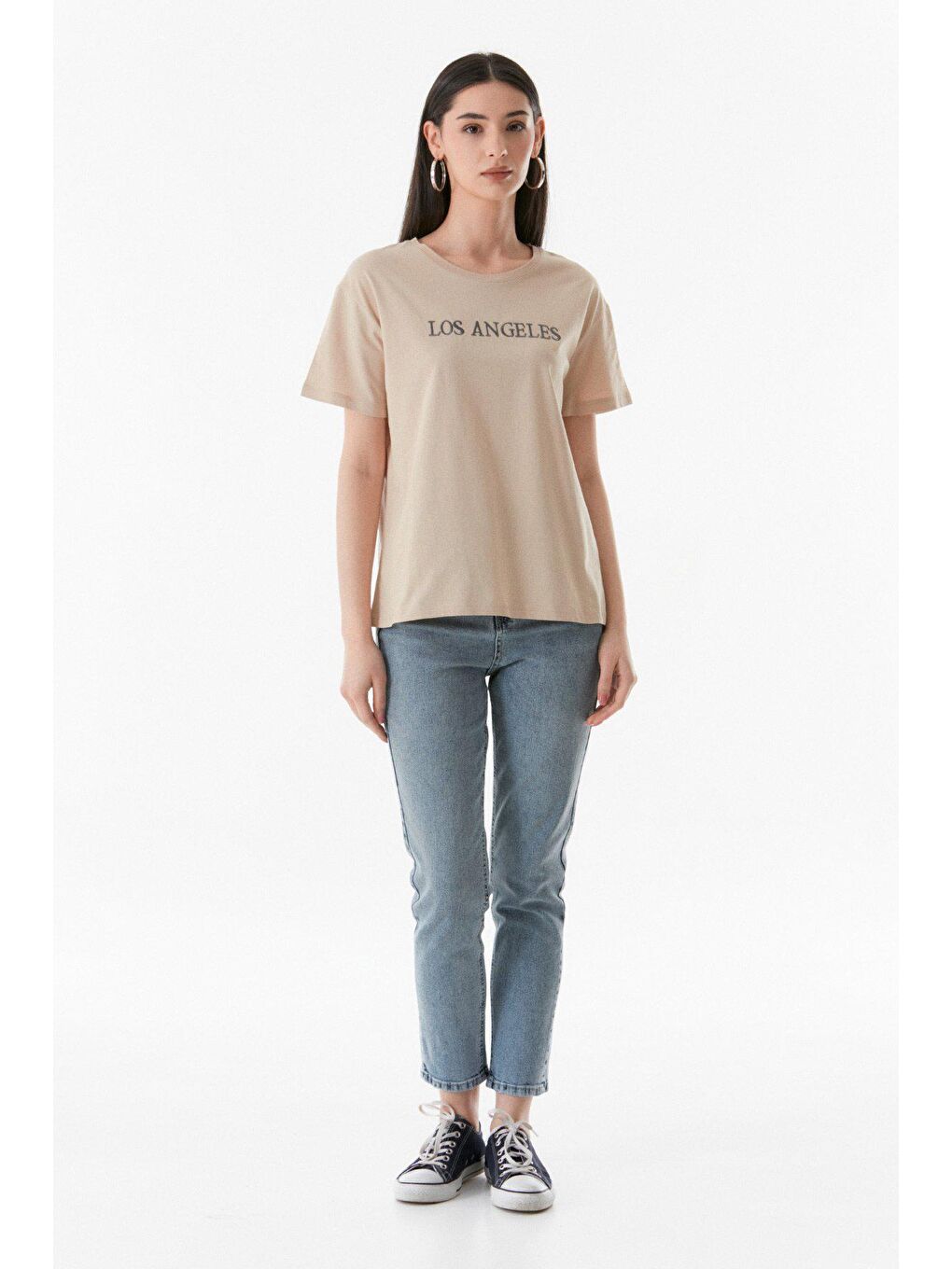 Bej Los Angeles Nakışlı Bisiklet Yaka Oversize Tişört-1