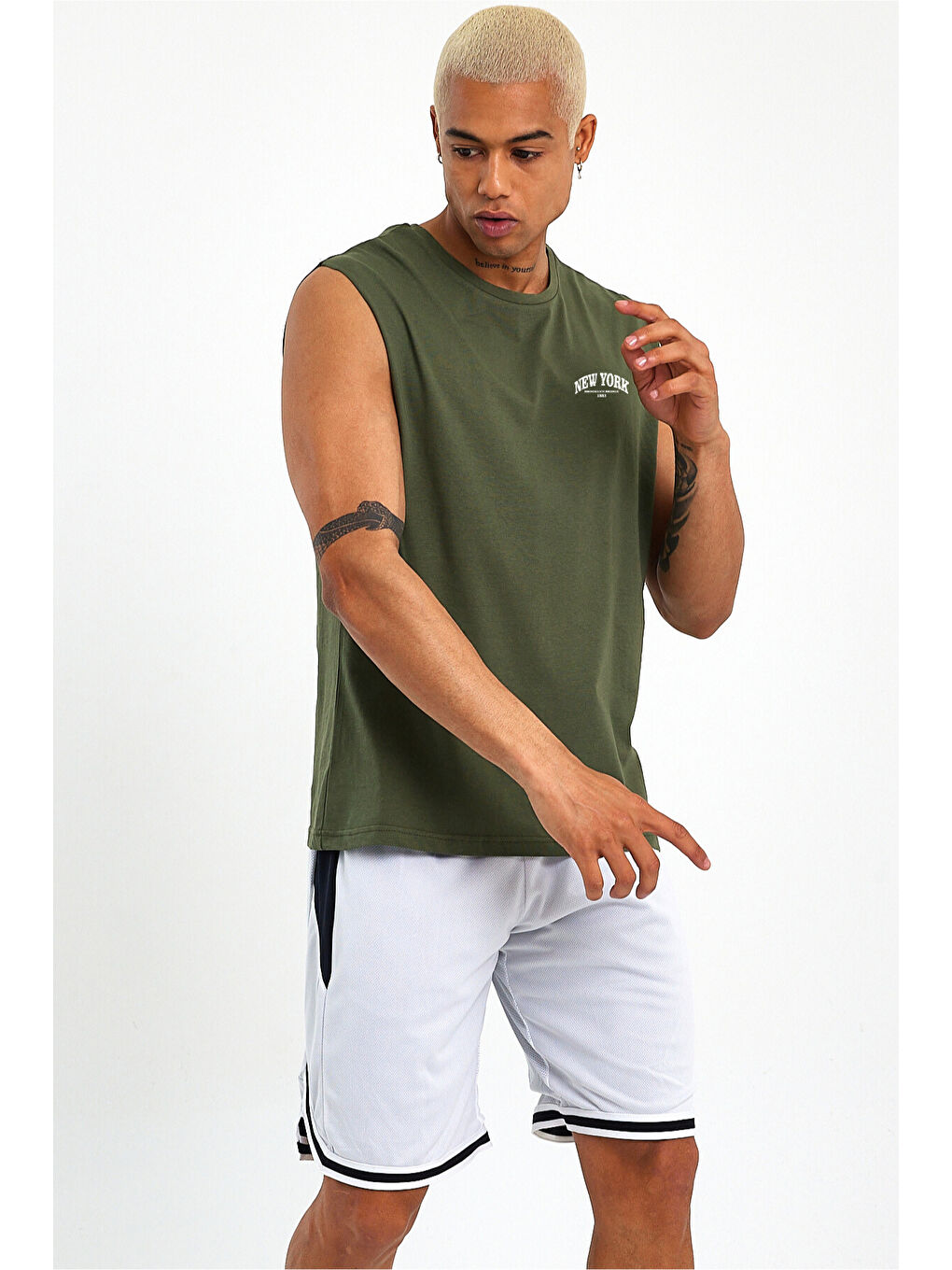 Haki Erkek Kolsuz Bisiklet Yaka New York Baskılı Regular Büyük Beden Tişört SPR25AT941