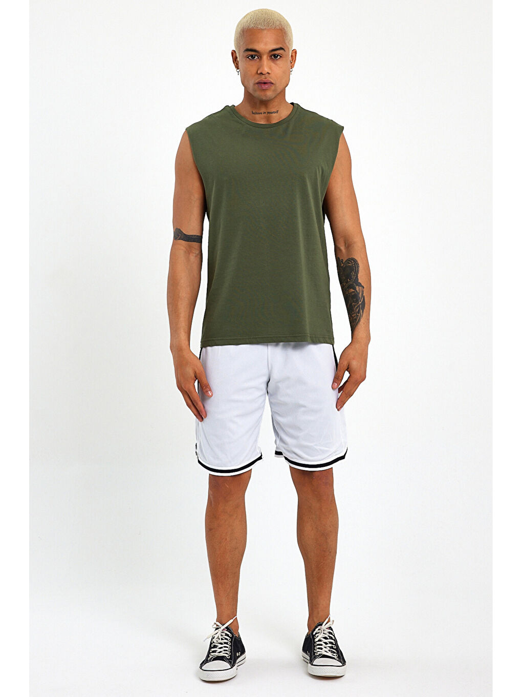 Haki Erkek Kolsuz Bisiklet Yaka Düz Regular Büyük Beden Tişört SPR25AT940